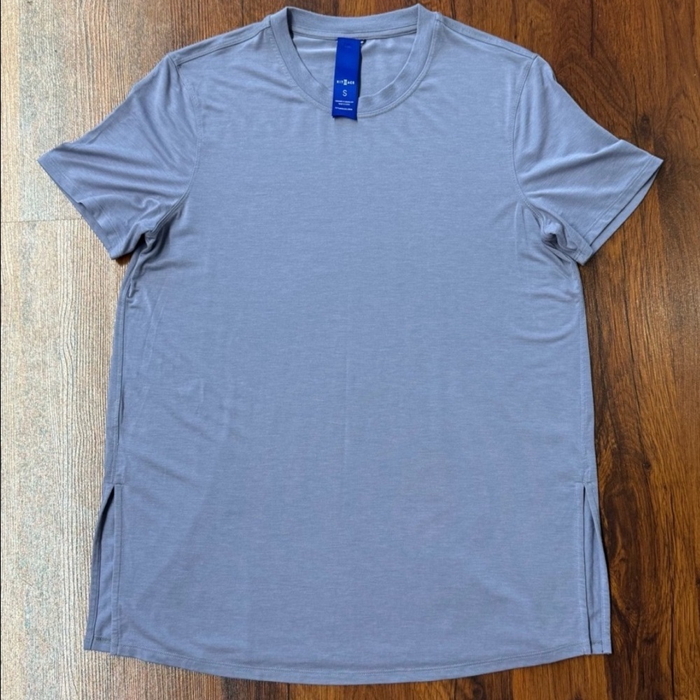 Kit and Ace Blue Technical Stretch Tee Women's Small